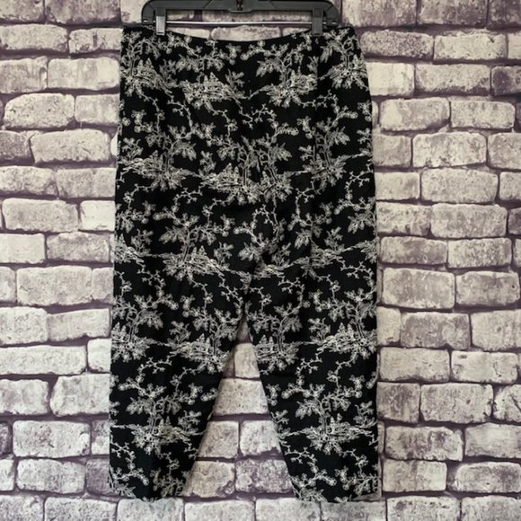 Talbots Black & White Crop Pants Size 14P - Picture 6 of 9